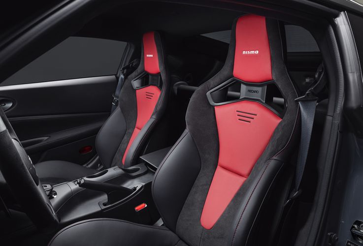 Nissan Z 2025 Гоночный интерьер. Авто Премиум Груп