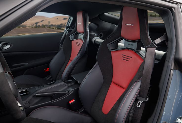 Nissan Z 2026 Гоночный интерьер. Авто Премиум Груп