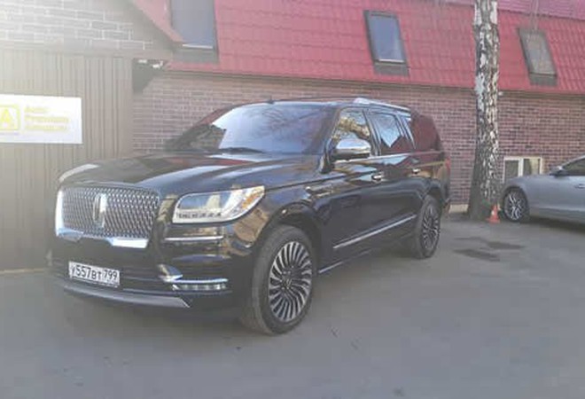 Мы первые в России - Lincoln Navigator Black Label