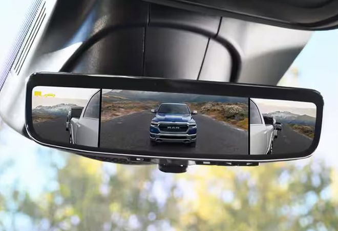 RAM 3500 HD 2025 Салонное цифровое зеркало. Авто Премиум Груп