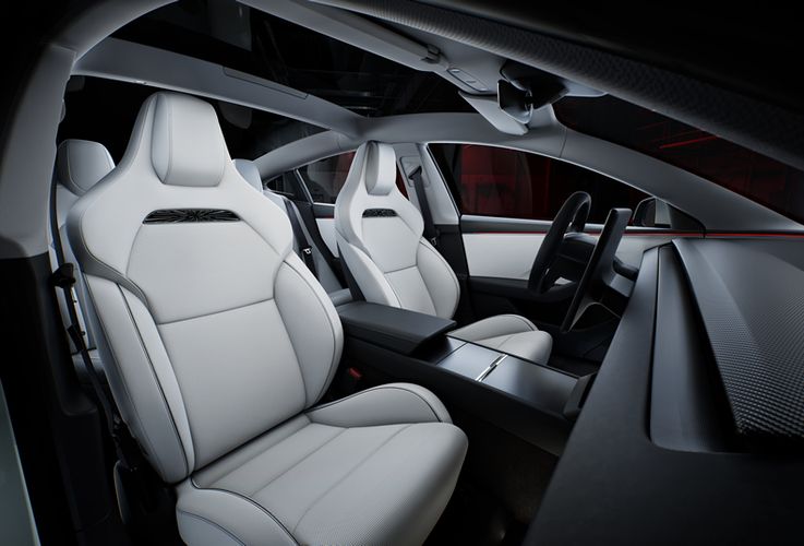 Tesla Model 3 2025 Обновлённый интерьер. Авто Премиум Груп