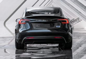 Tesla Model 3 2025