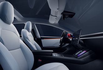 Tesla Model 3 2025
