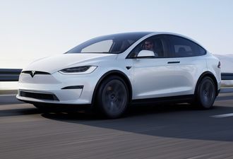 Tesla Model X 2025
