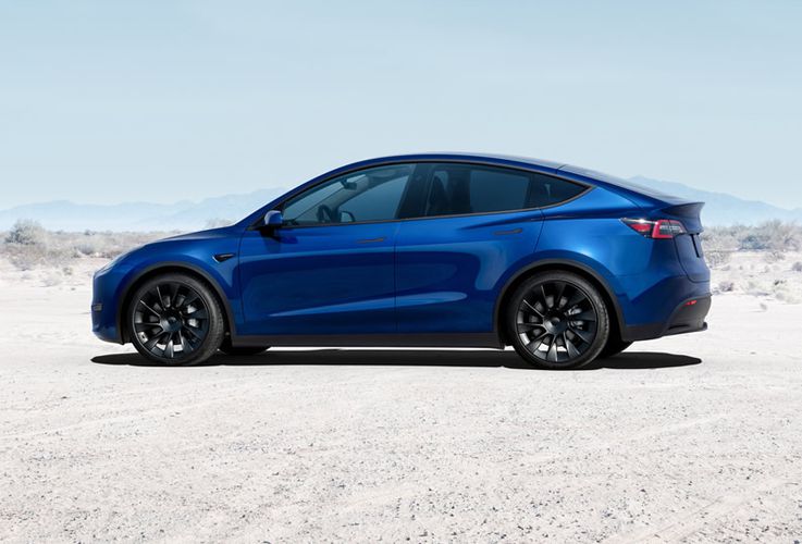 Tesla Model Y 2024 ВЕРСИЯ LONG RANGE AWD. Авто Премиум Груп