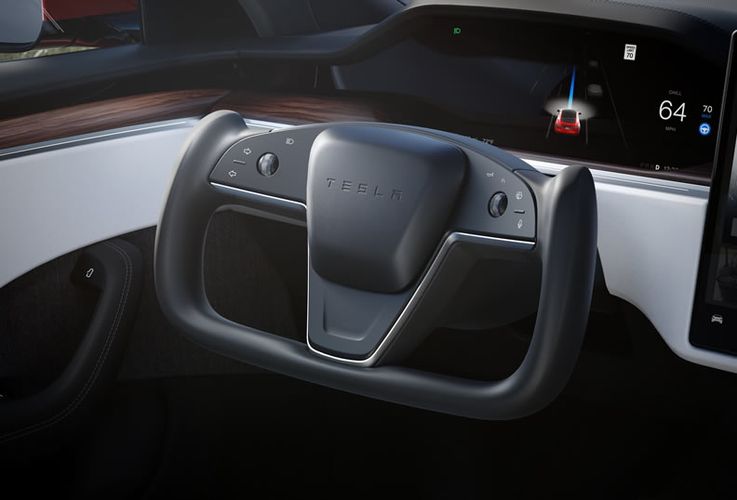 Tesla Model S 2025 Руль гоночного болида. Авто Премиум Груп