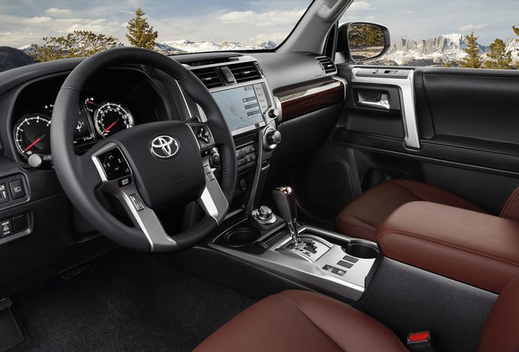 Toyota 4Runner 2021 Функциональный салон. Авто Премиум Груп