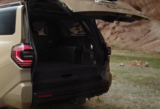 Toyota 4Runner 2026 Hands-free дверь багажника. Авто Премиум Груп