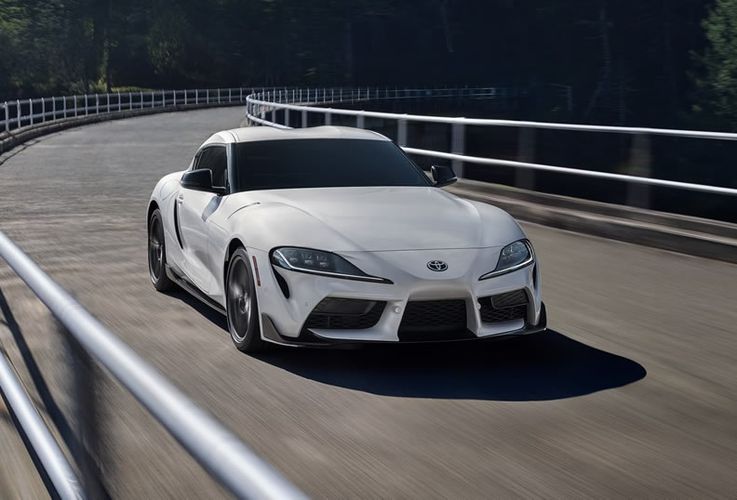 Toyota GR Supra 2025 Режимы вождения. Авто Премиум Груп