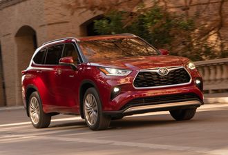 Toyota Highlander Hybrid 2021