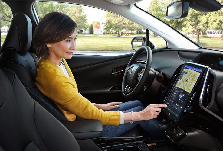 Toyota Prius 2021 Высокие технологии. Авто Премиум Груп