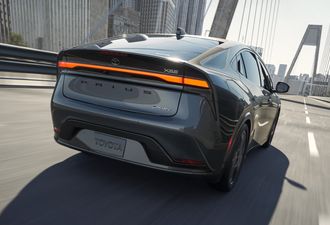Toyota Prius Plug-in Hybrid 2025