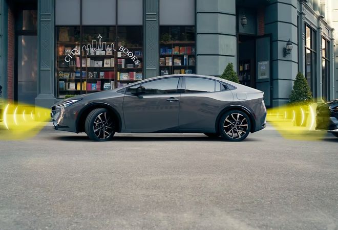 Toyota Prius Plug-in Hybrid 2026 Усовершенствованная парковка. Авто Премиум Груп
