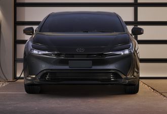 Toyota Prius Plug-in Hybrid 2026