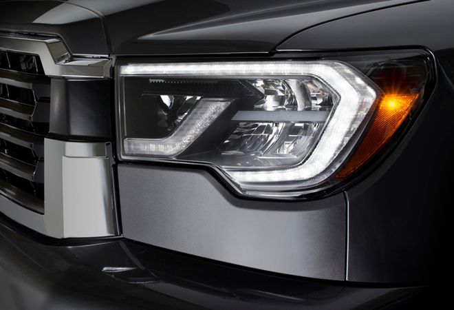 Toyota Sequoia 2022 Светодиодные фары, «дневные ходовые огни» и противотуманки. Авто Премиум Груп