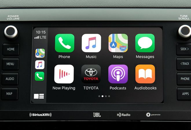 Toyota Sequoia 2022 7-дюймовый тачскрин с поддержкой Apple CarPlay и Android Auto. Авто Премиум Груп