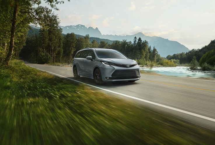 Toyota Sienna 2026 Технологии безопасности. Авто Премиум Груп