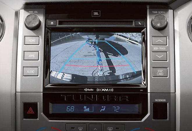 Toyota Tundra 2019 Стандартно камера заднего вида и отображение аудио. Авто Премиум Груп