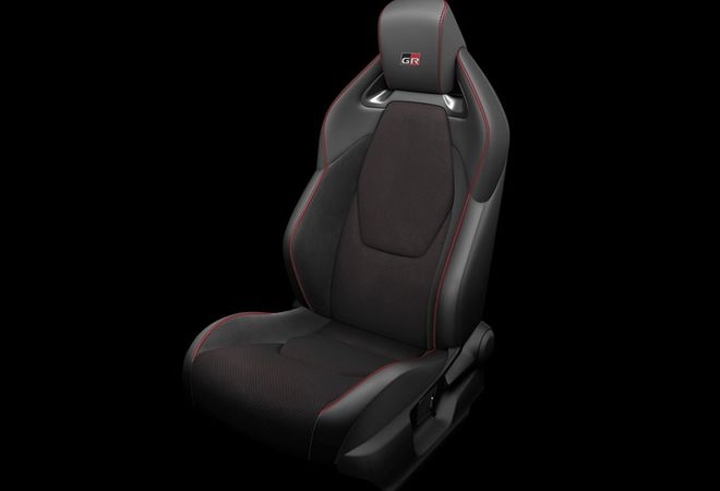 Toyota Yaris GR 2021 Спортивные сиденья GR Ultrasuede®. Авто Премиум Груп