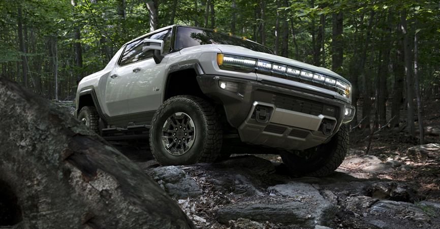 GMC представила возрождённый 1000-сильный суперпикап HUMMER EV