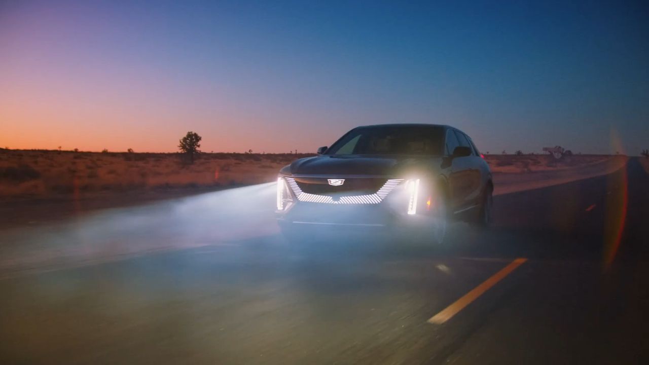 Невероятно высокотехнологичный Cadillac LYRIQ 2023