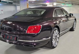 Bentley Flying Spur 2022