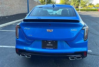 Cadillac CT4 2026