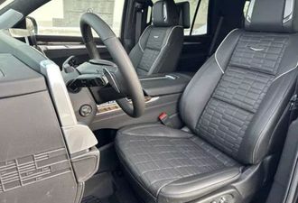Cadillac Escalade 2025