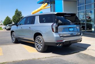 Chevrolet Suburban 2025