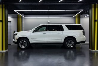 Chevrolet Suburban 2025
