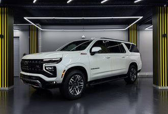 Chevrolet Suburban 2025