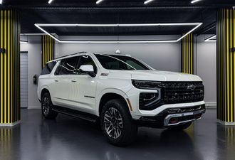 Chevrolet Suburban 2025