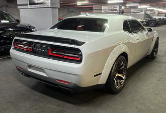 Dodge Challenger 2021