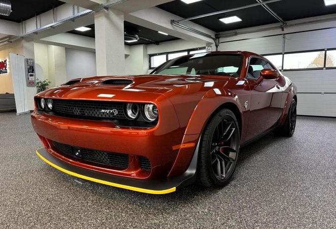 Dodge Challenger SRT Hellcat Widebody Jailbreak 2023