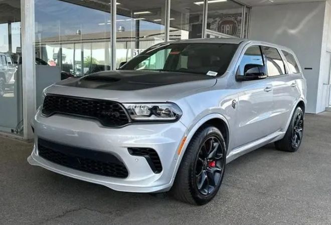 Dodge Durango SRT Hellcat Silver Bullet 2025