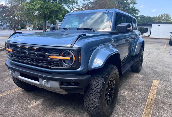 Ford Bronco Raptor  2025