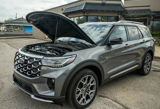 Ford Explorer 2025