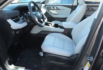Ford Explorer 2025