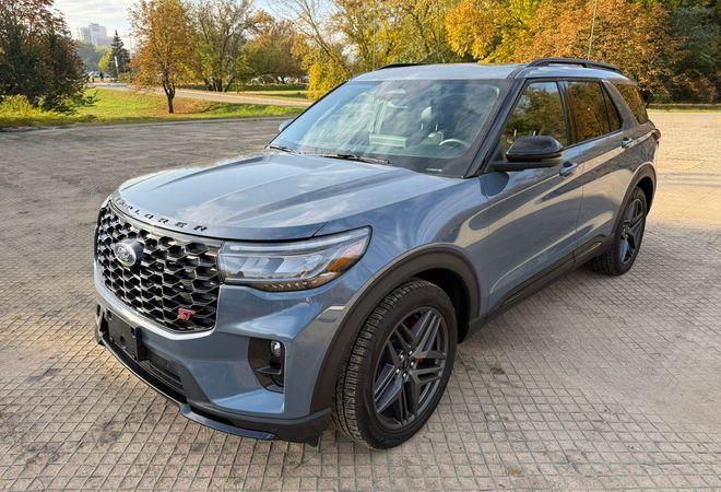 Ford Explorer ST 2025