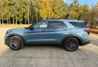 Ford Explorer 2025