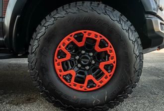 Ford F-150 Raptor R 2025