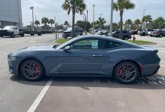 Ford Mustang 2024