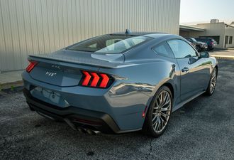 Ford Mustang 2025