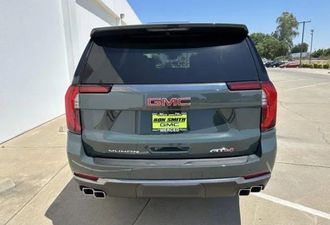 GMC Yukon 2025
