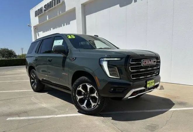GMC Yukon AT4 2025
