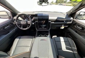 GMC Yukon 2025