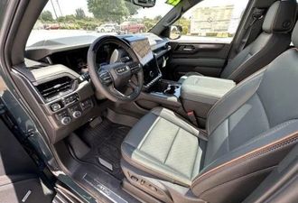 GMC Yukon 2025