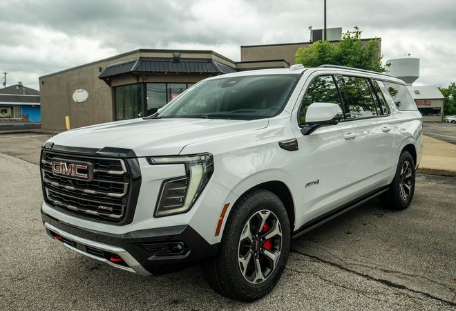 GMC Yukon AT4 Ultimate XL 2025