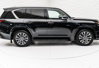 Lexus LX500d