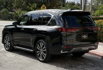 Lexus LX 2025